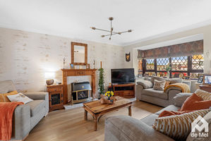 Photo 15- click for photo gallery